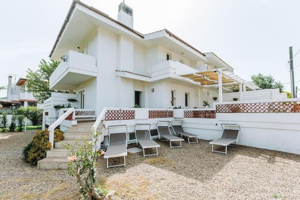 Laku Playa Villa Sant'Andrea  Exterior photo